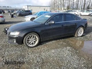 2011 Audi A4 Prestige z VIN WAUKFAFLXBN033170, wystawiony jako Copart lot #81143614 z przebiegiem 185 133 mil mil oraz Szkoda całkowita • Salvage title. Historia ofert i sprzedaży dostępna na DreamBid. Obrazek 1.