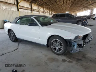 2012 Ford Mustang V6 с VIN 1ZVBP8EM7C5230511, выставлен на аукционе Copart как лот 62422385 с пробегом 139 321 миль миль и Списание • Salvage title. История ставок и продаж доступна на DreamBid. Изображение 4.