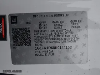 2019 Chevrolet Camaro ZL1 with VIN 1G1FK1R68K0144103, listed as a IAAI auction lot 41165256 with 33,563 mi miles. Bid and sale history available at carsss.com. Image 9.