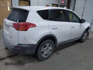 2015 Toyota RAV4 LE with VIN 2T3BFREV0FW253081, listed as a IAAI auction lot 40993797 with 154,068 mi miles. Bid and sale history available at carsss.com. Image 4.