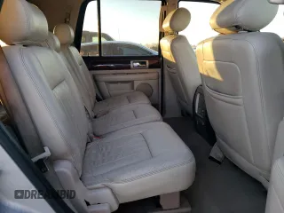 2003 Lincoln Navigator Luxury with VIN 5LMFU28R73LJ17499, listed as a Copart auction lot 89354325 with 178,522 mi miles and Non Repairable. Bid and sale history available at carsss.com. Image 11.