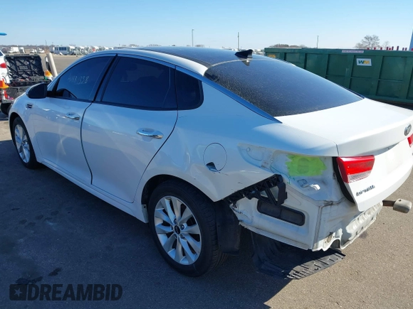 2016 Kia Optima EX with VIN 5XXGU4L32GG032974, listed as a IAAI auction lot 41881338 with 118,590 mi miles. Bid and sale history available at carsss.com. Image 3.