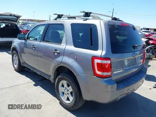 2008 Ford Escape Hybrid z VIN 1FMCU49H88KB89767, wystawiony jako IAAI lot #42650593 z przebiegiem 127 093 mil mil oraz . Historia ofert i sprzedaży dostępna na DreamBid. Obrazek 3.