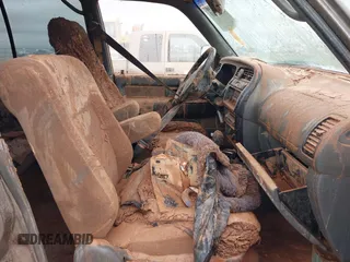 2001 Isuzu Trooper S с VIN JACDJ58XX17J18173, выставлен на аукционе IAAI как лот 42142403 с пробегом Не указан миль и . История ставок и продаж доступна на DreamBid. Изображение 5.