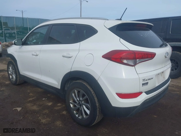 2016 Hyundai Tucson SE with VIN KM8J3CA49GU149522, listed as a IAAI auction lot 41649515 with 103,136 mi miles. Bid and sale history available at carsss.com. Image 3.