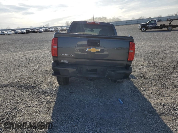 2016 Chevrolet Colorado 4WD WT z VIN 1GCGTBE39G1308406, wystawiony jako Copart lot #52043285 z przebiegiem 61 732 mil mil oraz Szkoda całkowita • Salvage title. Historia ofert i sprzedaży dostępna na DreamBid. Obrazek 6.