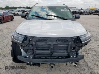 2025 Ford Explorer Active with VIN 1FMUK7DH3SGB30316, listed as a Copart auction lot 57450735 with 509 mi miles and Salvage title. Bid and sale history available at DreamBid. Image 5.