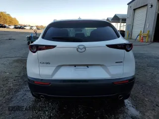 2020 Mazda CX-30 Premium with VIN 3MVDMAEMXLM102106, listed as a Copart auction lot 82964204 with 31,777 mi miles and Salvage title. Bid and sale history available at DreamBid. Image 6.