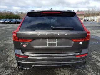 2024 Volvo XC60 Plus Dark Theme z VIN YV4H60DLXR1849191, wystawiony jako Copart lot #50136745 z przebiegiem 12 752 mil mil oraz Szkoda całkowita • Salvage title. Historia ofert i sprzedaży dostępna na DreamBid. Obrazek 6.