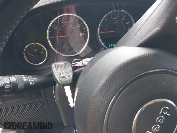 2012 Jeep Wrangler Unlimited Call of Duty MW3 with VIN 1C4BJWFG7CL281844, listed as a IAAI auction lot 42494946 with 93,669 mi miles and . Bid and sale history available at DreamBid. Image 11.