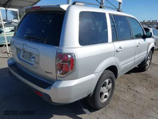 2007 Honda Pilot EX-L with VIN 2HKYF18767H521343, listed as a IAAI auction lot 41713495 with 187,249 mi miles. Bid and sale history available at carsss.com. Image 4.