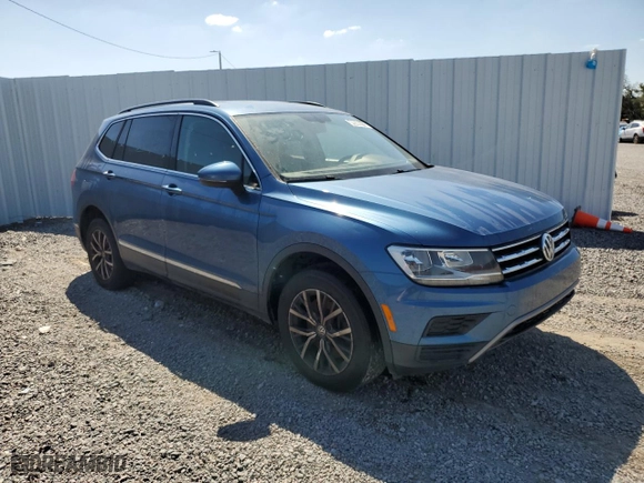 2018 Volkswagen Tiguan SEL with VIN 3VV2B7AX3JM147257, listed as a Copart auction lot 49596215 with 85,208 mi miles and Clean Title. Bid and sale history available at carsss.com. Image 4.