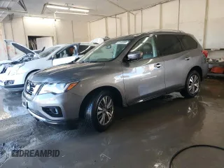 2019 Nissan Pathfinder SV z VIN 5N1DR2MN9KC628810, wystawiony jako Copart lot #47449365 z przebiegiem 96 169 mil mil oraz Szkoda całkowita • Salvage title. Historia ofert i sprzedaży dostępna na DreamBid. Obrazek 1.
