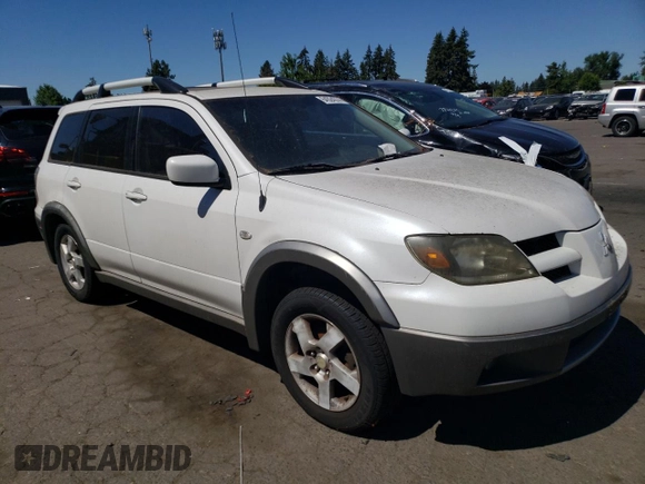 2003 Mitsubishi Outlander XLS with VIN JA4LX41G13U067239, listed as a Copart auction lot 64524374 with 218,346 mi miles and Clean Title. Bid and sale history available at carsss.com. Image 4.