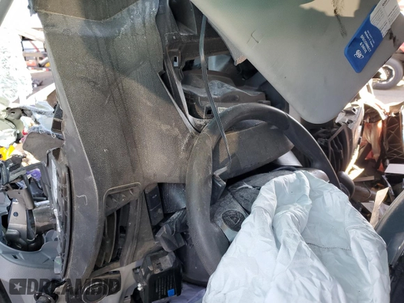 2019 Ford Transit with VIN 1FTYR2CM3KKA48702, listed as a Copart auction lot 72022724 with Not provided miles and Non repairable. Bid and sale history available at DreamBid. Image 9.
