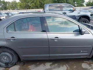 2010 Ford Fusion Hybrid with VIN 3FADP0L32AR342981, listed as a IAAI auction lot 42062235 with 287,126 mi miles. Bid and sale history available at carsss.com. Image 14.