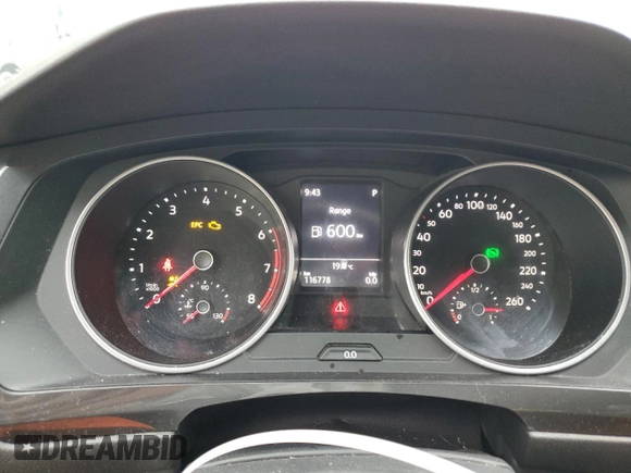 2019 Volkswagen Tiguan S z VIN 3VV0B7AX4KM034250, wystawiony jako Copart lot #60025375 z przebiegiem 116 778 mil mil oraz Czysty tytuł • Clean title. Historia ofert i sprzedaży dostępna na DreamBid. Obrazek 9.