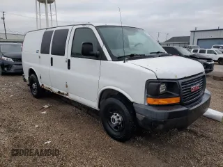 2008 GMC Savana Cargo Van with VIN 1GTGG25C081183754, listed as a Copart auction lot 85221394 with 157,977 mi miles and Salvage Title. Bid and sale history available at carsss.com. Image 4.