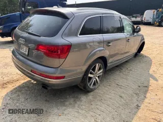 2013 Audi Q7 Premium Plus z VIN WA1LGAFE1DD003337, wystawiony jako Copart lot #61694855 z przebiegiem Nie podano mil oraz Czysty tytuł • Clean title. Historia ofert i sprzedaży dostępna na DreamBid. Obrazek 4.