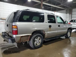 2002 Chevrolet Suburban LT with VIN 1GNFK16Z12J125447, listed as a Copart auction lot 52516305 with 306,705 mi miles and Clean Title. Bid and sale history available at carsss.com. Image 3.