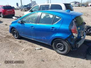 2015 Toyota Prius One with VIN JTDKDTB32F1092818, listed as a IAAI auction lot 41971779 with 113,974 mi miles and . Bid and sale history available at carsss.com. Image 3.