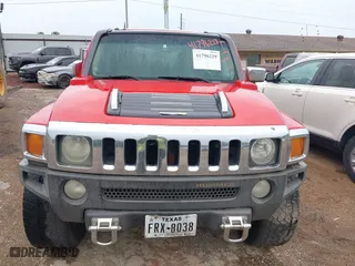 2006 Hummer H3 with VIN 5GTDN136X68203618, listed as a IAAI auction lot 41796229 with 242,717 mi miles. Bid and sale history available at carsss.com. Image 6.