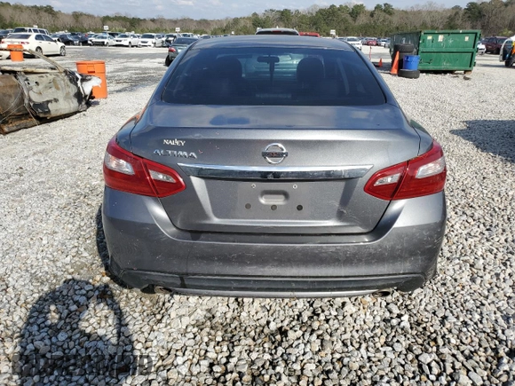 2018 Nissan Altima SR with VIN 1N4AL3AP1JC475560, listed as a Copart auction lot 49029655 with 121,264 mi miles and Salvage Title. Bid and sale history available at DreamBid. Image 6.