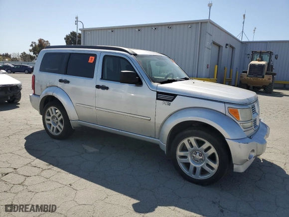 2007 Dodge Nitro R/T with VIN 1D8GT58667W619481, listed as a Copart auction lot 52416025 with 205,017 mi miles and Clean Title. Bid and sale history available at carsss.com. Image 4.