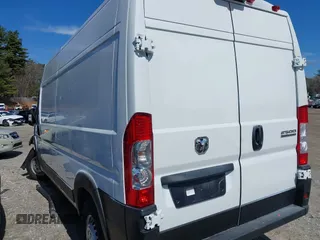 2024 Ram ProMaster Cargo Tradesman with VIN 3C6LRVDG2RE108932, listed as a IAAI auction lot 41809031 with 16,716 mi miles and . Bid and sale history available at DreamBid. Image 3.