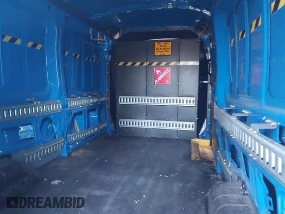 2020 Ford Transit Cargo с VIN 1FTBR1C84LKB56363, выставлен на аукционе IAAI как лот 41936891 с пробегом 78 819 миль миль и . История ставок и продаж доступна на DreamBid. Изображение 8.