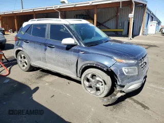 2022 Hyundai Venue SEL z VIN KMHRC8A33NU151481, wystawiony jako Copart lot #47434845 z przebiegiem 31 888 mil mil oraz Czysty tytuł • Clean title. Historia ofert i sprzedaży dostępna na DreamBid. Obrazek 4.