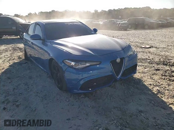 2017 Alfa Romeo Giulia with VIN ZARFAEBN9H7559780, listed as a Copart auction lot 64135522 with 46,114 mi miles. Bid and sale history available at carsss.com. Image 11.