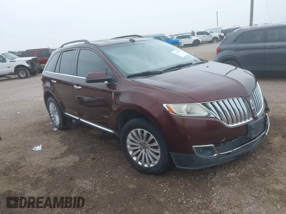 2012 Lincoln MKX z VIN 2LMDJ6JK8CBL08425, wystawiony jako IAAI lot #42312678 z przebiegiem 113 512 mil mil oraz . Historia ofert i sprzedaży dostępna na DreamBid. Obrazek 1.