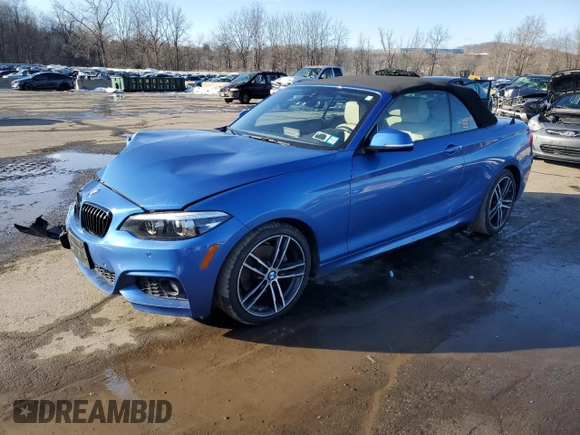 2020 BMW 2 Series 230i xDrive with VIN WBA2K1C08L7E75847, listed as a Copart auction lot 44689825 with 59,678 mi miles and Salvage Title. Bid and sale history available at carsss.com. Image 1.