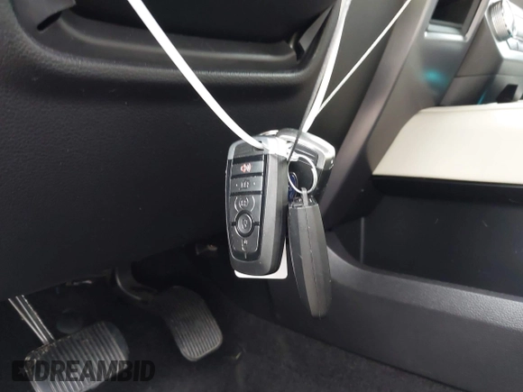 2019 Ford Expedition Platinum with VIN 1FMJU1MT1KEA68098, listed as a IAAI auction lot 42594143 with 116,813 mi miles and . Bid and sale history available at DreamBid. Image 11.
