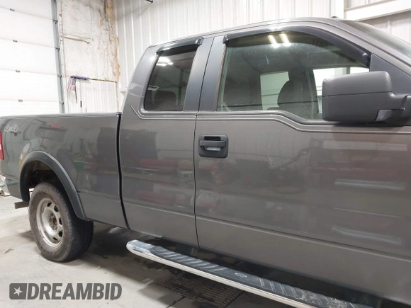2008 Ford F-150 XLT with VIN 1FTPX14V88FA55200, listed as a IAAI auction lot 41612588 with 214,910 mi miles. Bid and sale history available at carsss.com. Image 6.
