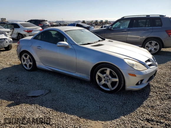 2006 Mercedes-Benz SLK 350 with VIN WDBWK56F96F113561, listed as a Copart auction lot 63230525 with 180,838 mi miles and Clean title. Bid and sale history available at DreamBid. Image 5.