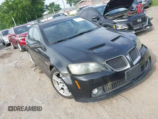 2008 Pontiac G8 GT z VIN 6G2EC57Y38L129390, wystawiony jako IAAI lot #42472734 z przebiegiem 169 988 mil mil oraz . Historia ofert i sprzedaży dostępna na DreamBid. Obrazek 1.