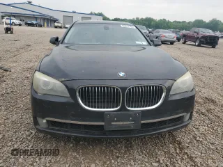 2011 BMW 7 Series 740Li z VIN WBAKB4C55BC574335, wystawiony jako Copart lot #59947785 z przebiegiem 106 366 mil mil oraz Szkoda całkowita • Salvage title. Historia ofert i sprzedaży dostępna na DreamBid. Obrazek 5.
