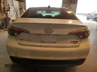2017 Hyundai Sonata Hybrid Limited with VIN KMHE34L10HA058197, listed as a Copart auction lot 41612434 with 146,096 mi miles. Bid and sale history available at carsss.com. Image 6.