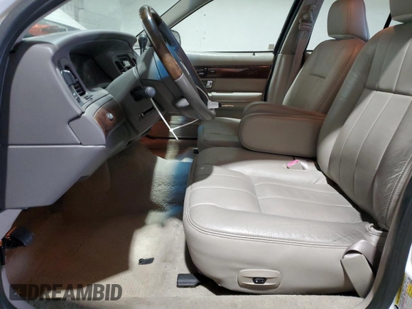 2009 Mercury Grand Marquis LS with VIN 2MEHM75VX9X618590, listed as a Copart auction lot 53475205 with 110,097 mi miles and Salvage Title. Bid and sale history available at carsss.com. Image 7.