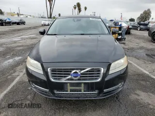 2012 Volvo S80 3.2L with VIN YV1940AS0C1163218, listed as a Copart auction lot 48898955 with 135,895 mi miles and Salvage Title. Bid and sale history available at carsss.com. Image 5.