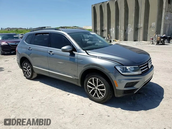 2020 Volkswagen Tiguan SE z VIN 3VV3B7AX9LM083040, wystawiony jako Copart lot #49855254 z przebiegiem 76 171 mil mil oraz Nie do naprawy • Non repairable. Historia ofert i sprzedaży dostępna na DreamBid. Obrazek 11.