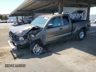 2011 Toyota Tacoma PreRunner z VIN 5TFTU4GNXBX006778, wystawiony jako Copart lot #59946255 z przebiegiem 103 258 mil mil oraz Czysty tytuł • Clean title. Historia ofert i sprzedaży dostępna na DreamBid. Obrazek 1.