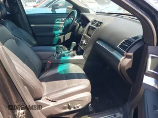 2017 Ford Explorer Sport with VIN 1FM5K8GT4HGB05945, listed as a IAAI auction lot 41860853 with 136,318 mi miles and . Bid and sale history available at carsss.com. Image 5.