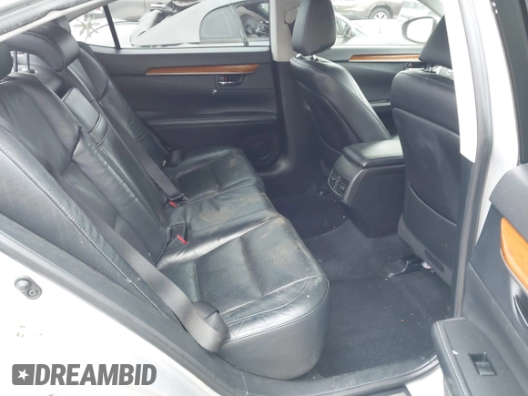 2013 Lexus ES 300h z VIN JTHBW1GG2D2009503, wystawiony jako IAAI lot #42429692 z przebiegiem 265 312 mil mil oraz . Historia ofert i sprzedaży dostępna na DreamBid. Obrazek 8.