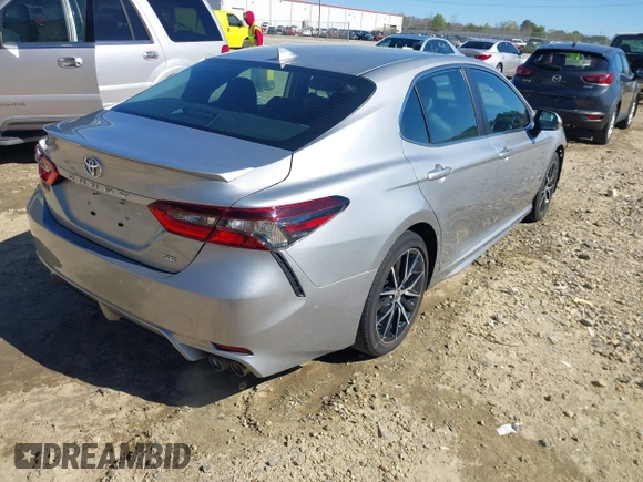2022 Toyota Camry SE with VIN 4T1S11AK7NU054502, listed as a IAAI auction lot 41857044 with 55,585 mi miles and . Bid and sale history available at DreamBid. Image 4.