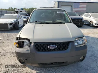 2005 Ford Escape XLT with VIN 1FMYU03115KA43989, listed as a Copart auction lot 69295484 with 160,309 mi miles and Salvage Title. Bid and sale history available at carsss.com. Image 5.