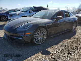 2018 Porsche Panamera with VIN WP0AA2A70JL111284, listed as a Copart auction lot 45020945 with 66,771 mi miles and Salvage Title. Bid and sale history available at DreamBid. Image 1.