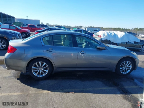 2009 Infiniti G37 Sedan Journey with VIN JNKCV61E79M306130, listed as a IAAI auction lot 41324303 with 174,917 mi miles. Bid and sale history available at carsss.com. Image 13.